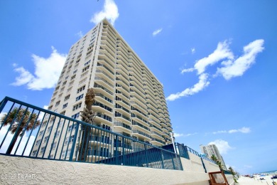 Beach Condo For Sale in Daytona Beach Shores, Florida