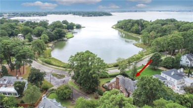 Beach Home For Sale in Norfolk, Virginia