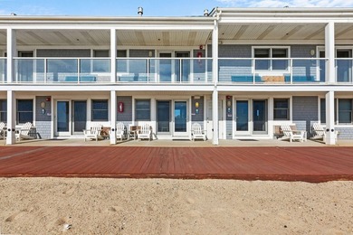 Beach Condo Sale Pending in Truro, Massachusetts