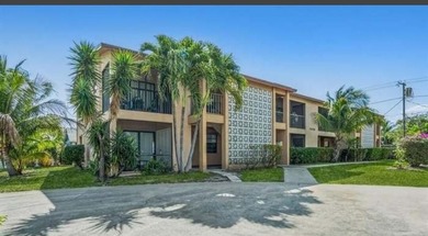 Beach Condo For Sale in Lake Worth Beach, Florida