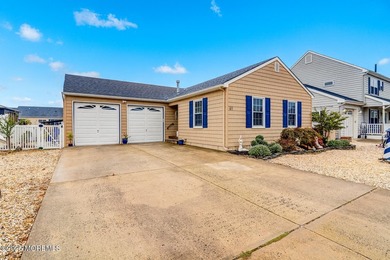 Beach Home For Sale in Bayville, New Jersey