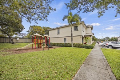 Beach Condo For Sale in Riviera Beach, Florida