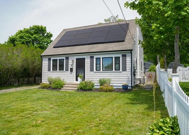 Beach Home For Sale in Hyannis, Massachusetts