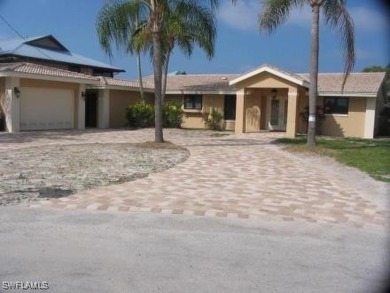 Beach Home Sale Pending in Fort Myers Beach, Florida