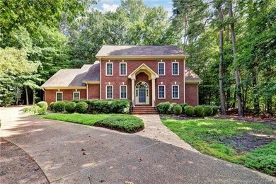 Beach Home For Sale in Williamsburg, Virginia