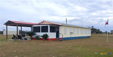 Beach Home For Sale in Seadrift, Texas