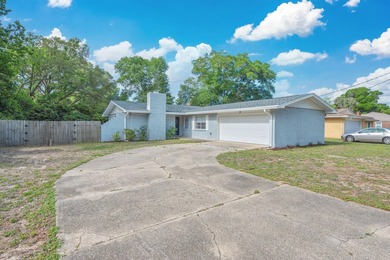 Beach Home For Sale in Fort Walton Beach, Florida