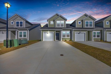 Beach Townhome/Townhouse For Sale in Myrtle Beach, South Carolina