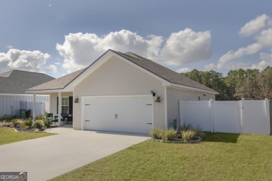 Beach Home For Sale in Saint Marys, Georgia