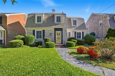 Beach Home For Sale in Norfolk, Virginia