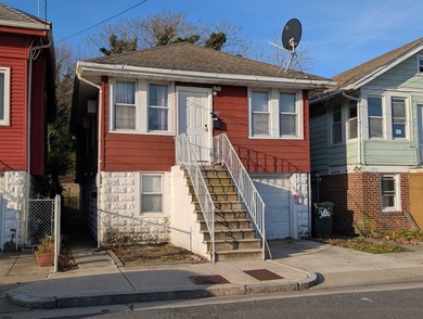 Beach Townhome/Townhouse For Sale in Atlantic City, New Jersey