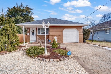 Beach Home For Sale in Toms River, New Jersey