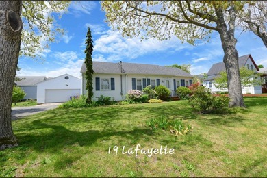 Home For Sale in Buzzards Bay image photo picture