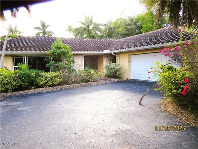 Beach Home For Sale in Fort Myers, Florida