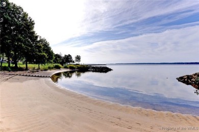 Beach Home For Sale in Williamsburg, Virginia