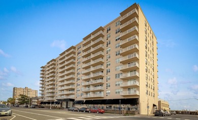 Beach Condo For Sale in Margate, New Jersey