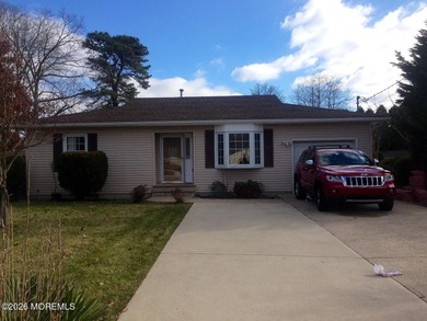 Beach Home Sale Pending in Manahawkin, New Jersey