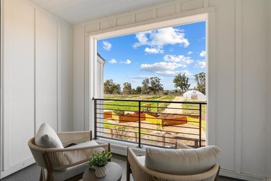 Beach Townhome/Townhouse For Sale in Encinitas, California