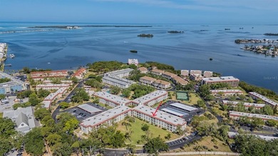 Beach Condo For Sale in Dunedin, Florida