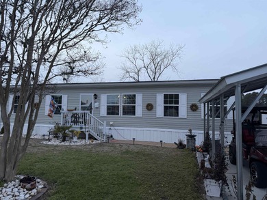 Beach Home For Sale in North Myrtle Beach, South Carolina