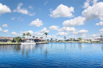 Beach Condo For Sale in Cape Coral, Florida