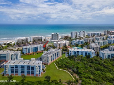 Beach Condo For Sale in New Smyrna Beach, Florida