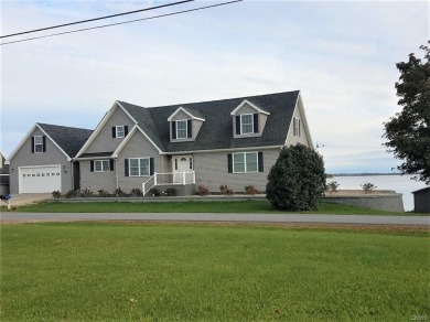 Amazing Waterfront Home - Beach Home for sale in Cape Vincent, New York on Beachhouse.com