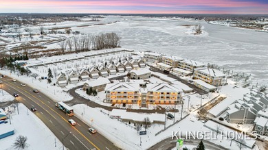 Beach Condo For Sale in Spring Lake, Michigan