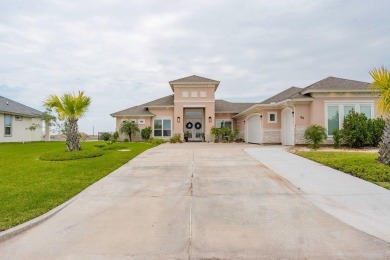 Beach Home For Sale in Laguna Vista, Texas