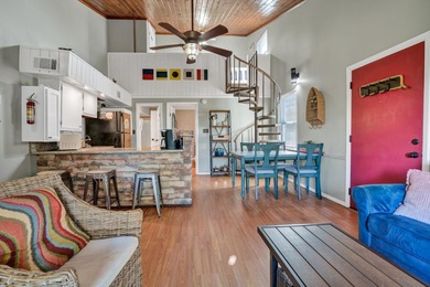 Beach Condo For Sale in Edisto Island, South Carolina