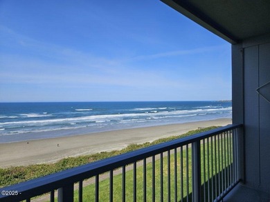 Beach Condo Sale Pending in Newport, Oregon