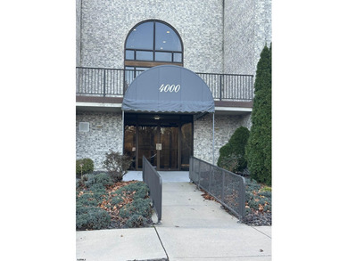 Beach Condo For Sale in Northfield, New Jersey