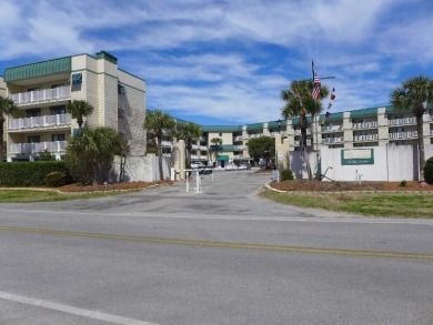 Beach Home Sale Pending in Edisto Beach, South Carolina