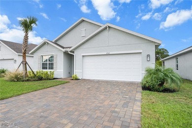 Beach Home For Sale in Fort Myers, Florida