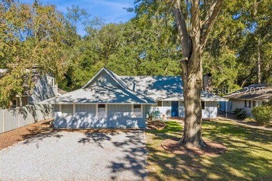 Beach Home For Sale in Hilton Head Island, South Carolina
