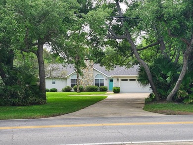 Beach Home For Sale in Destin, Florida