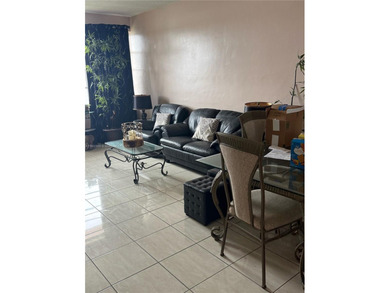 Beach Condo For Sale in Miami, Florida