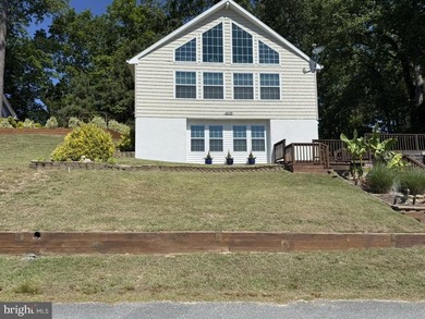Beach Home For Sale in Horntown, Virginia