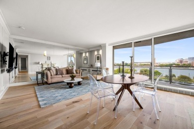 Beach Condo For Sale in Boston, Massachusetts