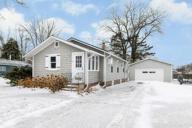 Beach Home For Sale in South Haven, Michigan