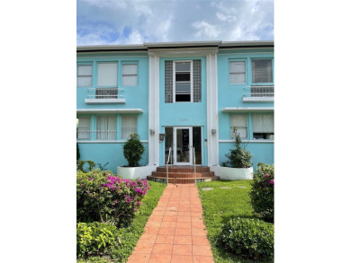 Beach Condo For Sale in Miami Beach, Florida