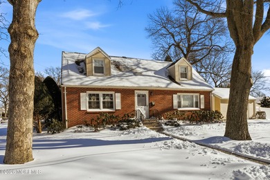 Beach Home For Sale in Oakhurst, New Jersey