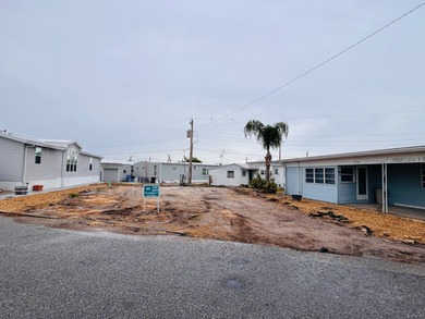 Beach Lot For Sale in Bradenton, Florida