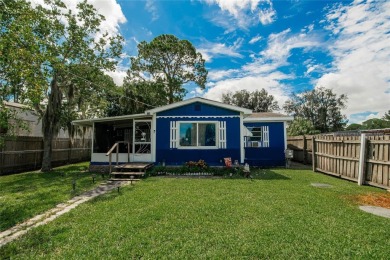 Beach Home Sale Pending in Ruskin, Florida