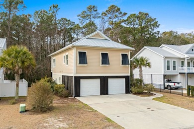 Beach Home For Sale in Pawleys Island, South Carolina