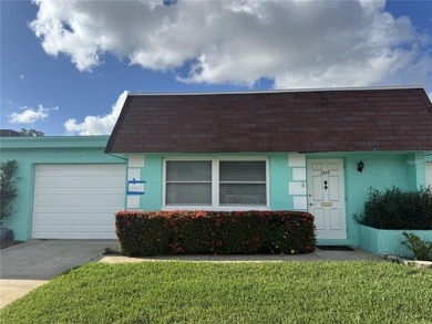Beach Condo For Sale in Pinellas Park, Florida