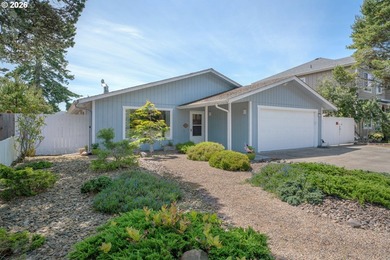Beach Home For Sale in Florence, Oregon