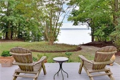 Beach Home For Sale in Williamsburg, Virginia