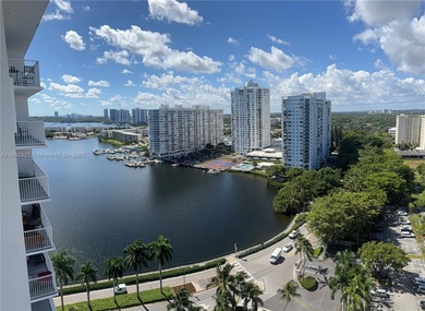 Beach Condo For Sale in Aventura, Florida