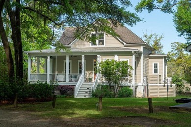 Beach Home For Sale in Edisto Island, South Carolina